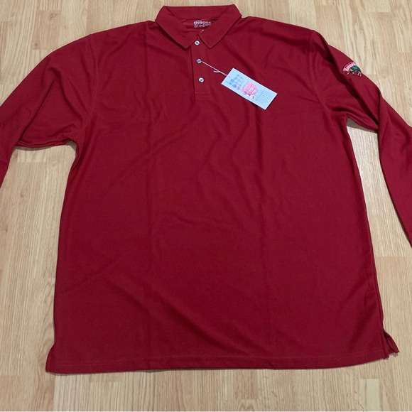 ukrops threads Other - New mens shirt Ukrops Threads dri express size xlarge